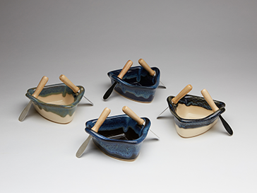 Maxwell Pottery BOAT DIP POT