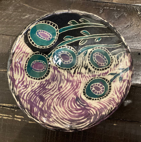 Dish funky green flower with purple by Yolande