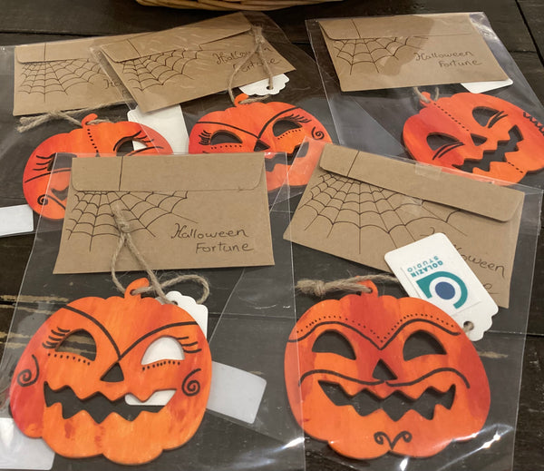 Fate Hallowe’en Card by Golazin