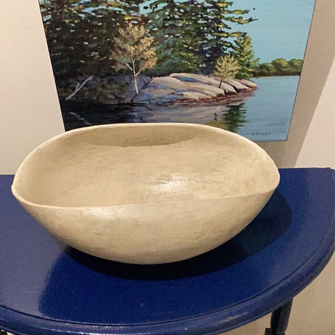 sculptural oval bowl