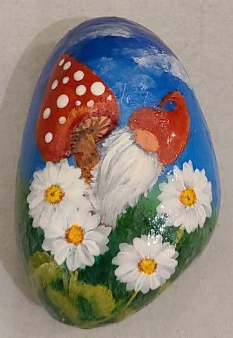 Painted Rock - Gnome + daisies RCK035