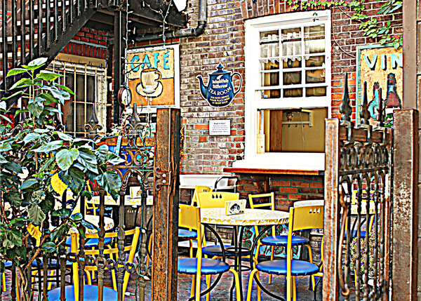 The Martello Alley Court Yard - 8 x 10 print - 8" x 10" print by Karen Leggo - Martello Alley