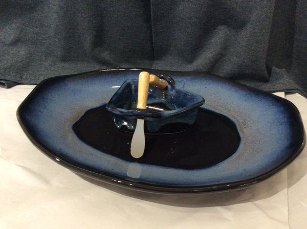 Maxwell Pottery  BOAT ON A POND DIP SET