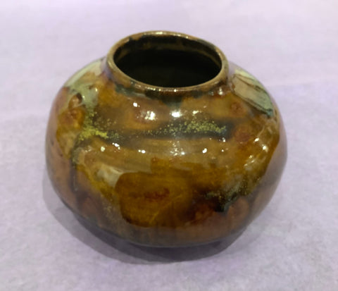 Short vase