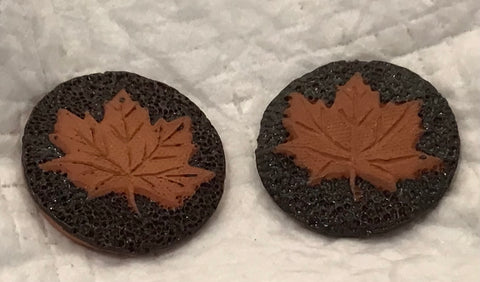 Ceramic Maple Leaf magnet