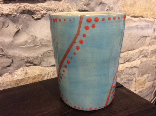 Medium cup by Stefanie Smith