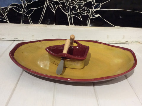 Maxwell Pottery  BOAT ON A POND DIP SET