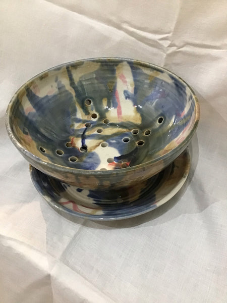 Bailey-Brown Berry bowl with plate