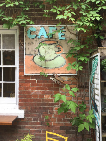 Café - outdoor latex painting on screen - Outdoor art - screen by David Dossett - Martello Alley