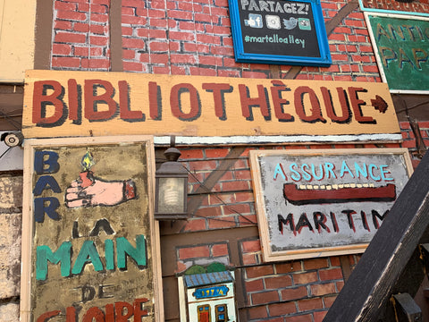 Bibliothèque - Outdoor art - screen by David Dossett - Martello Alley